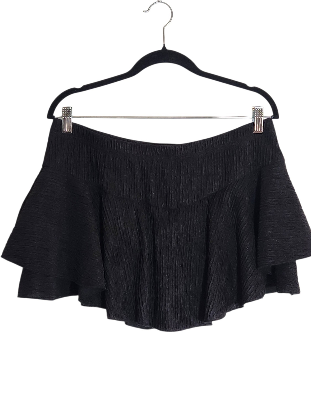 SHEIN Black Textured Ruffle Mini Skort Size 1XL